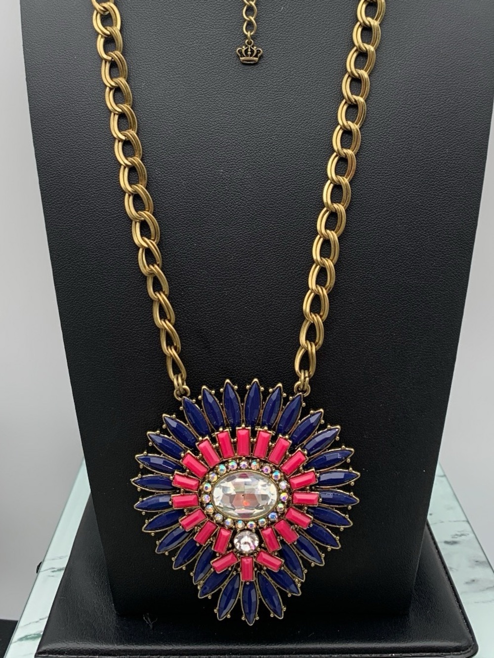 Premier Designs “Prismatic” gold tone reversible Statement Necklace 29-32”